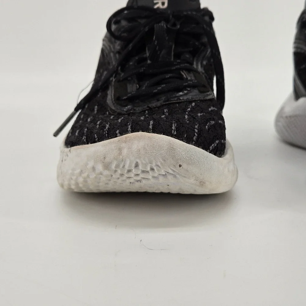 Under Armour Curry Flow 9 Team Black White‎ Youth 3.5 Women 5 Basketball Shoe
